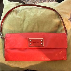 Prune Leather Shoulder Bag Orange